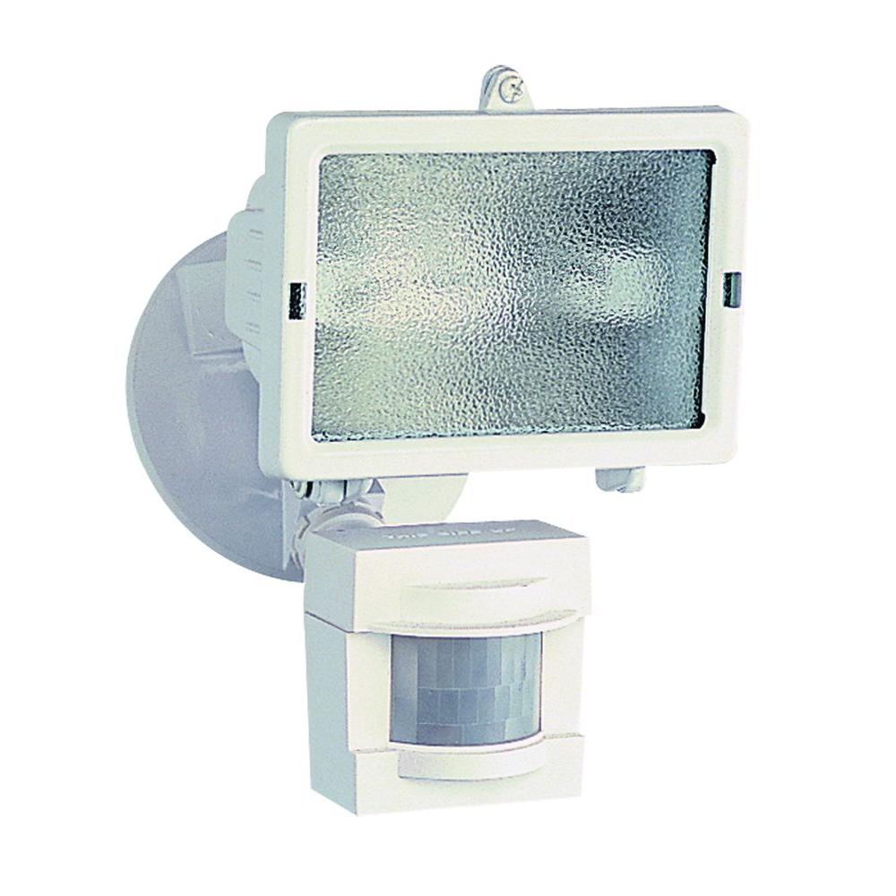 Heath Zenith Motion-Sensing Hardwired Halogen White Floodlight