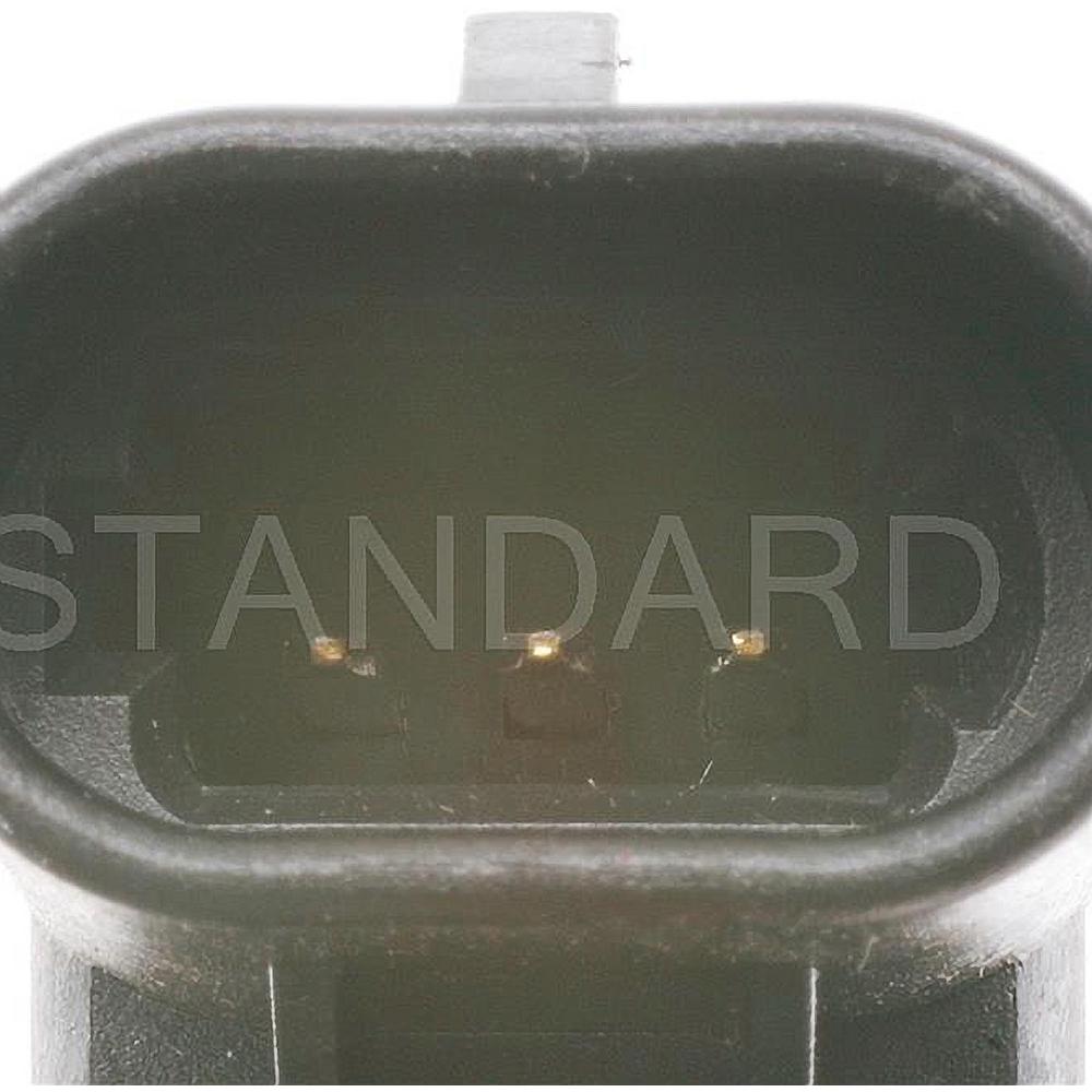 Standard Motor Products PC102 Camshaft Sensor