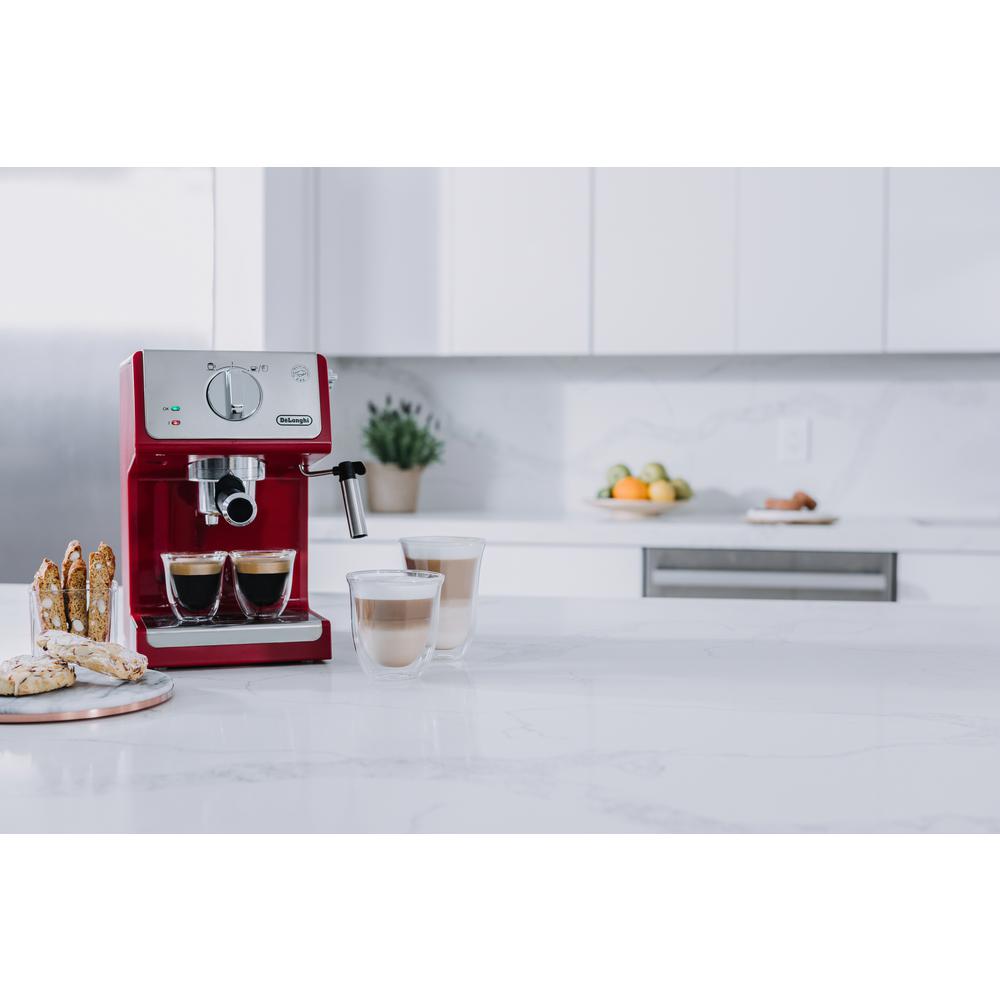 DeLonghi 4Cup 15Bar Red Espresso Machine and Cappuccino Maker with