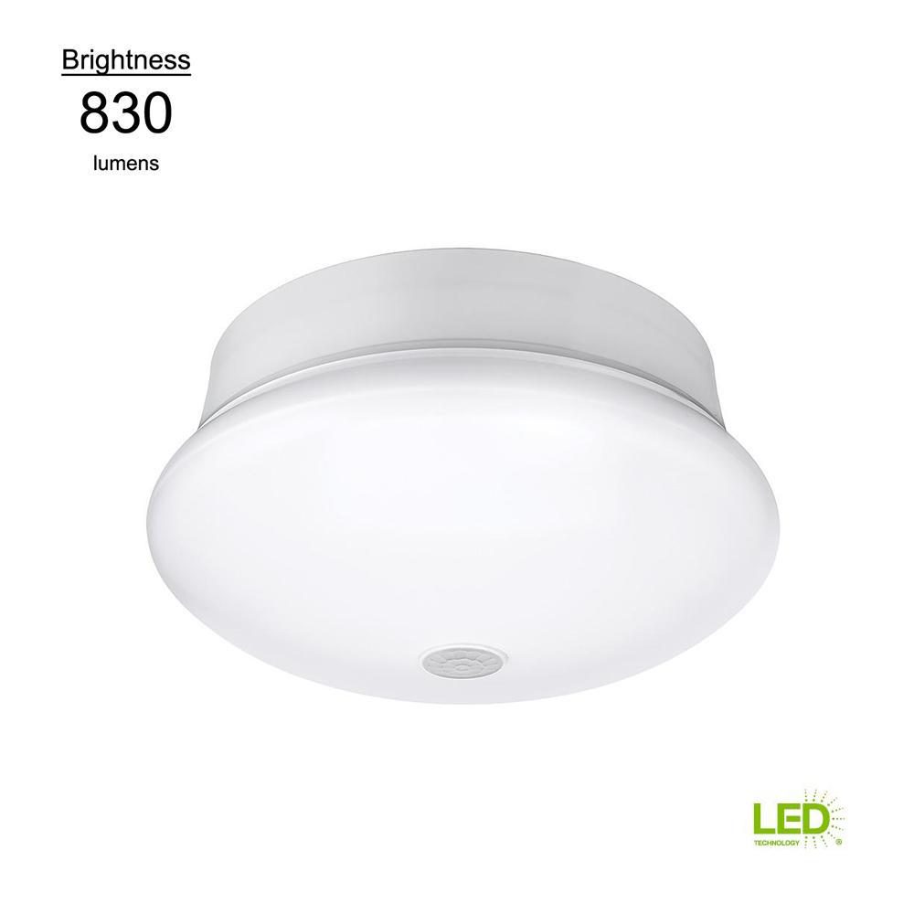 Motion Sensor Motion Controlled Lighting 7 in. Round White 60 Watt Equivalent Integrated LED Flushmount