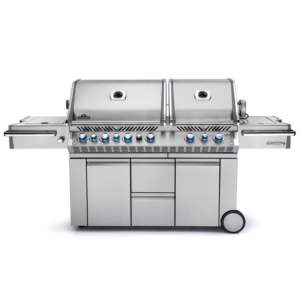 NAPOLEON Prestige PRO 825 Propane Gas Grill by NAPOLEON