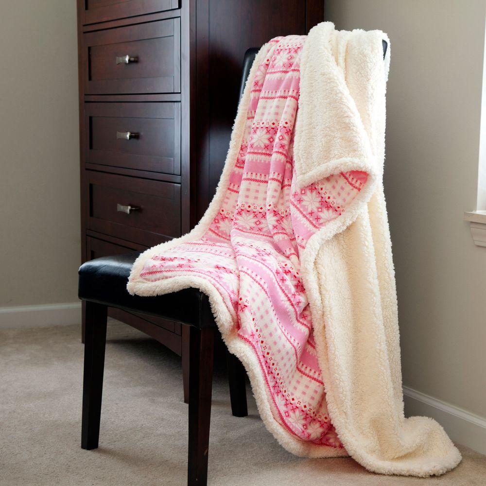 Lavish Home Pink Snowflakes Fleece Sherpa Polyester Throw Blanket 61 00004 Stars S The Home Depot