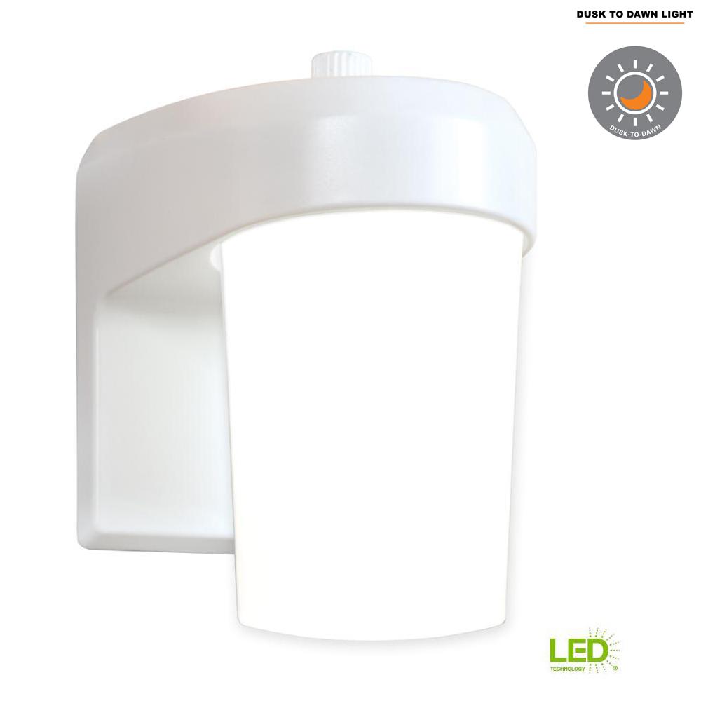 Halo Fe White Outdoor Integrated Led Entry And Patio Wall Lantern Halo Fe White Outdoor Integrated Led