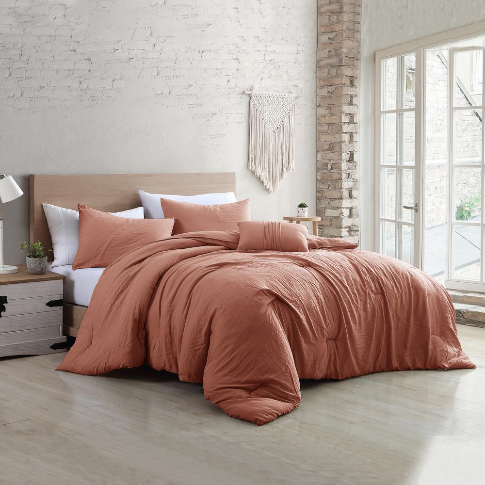 https://images.homedepot-static.com/productImages/c0f02562-433e-46c8-9b36-fca39c0b1b92/svn/modern-threads-comforters-3mlticse-bck-qn-64_1000.jpg