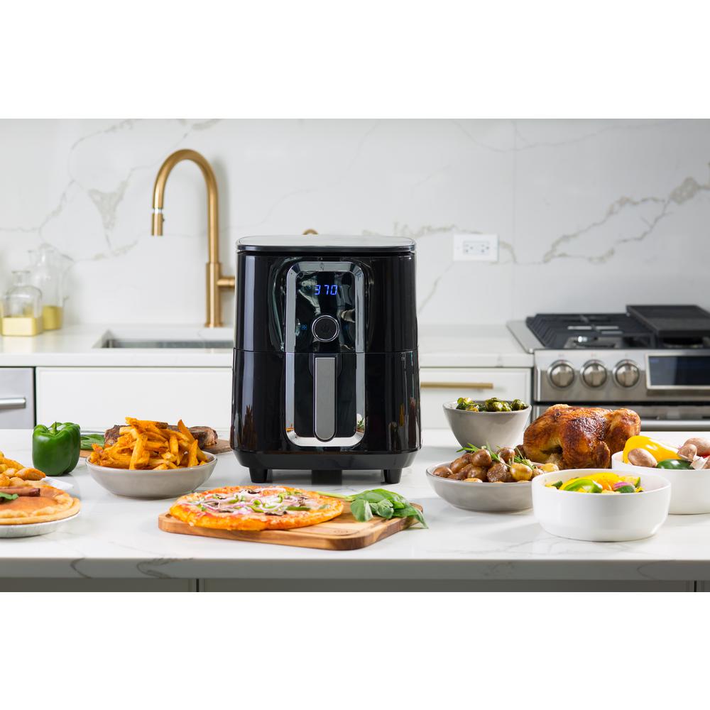 Ceramic FamilySize Air Fryer w//Accessories and Full Color Book