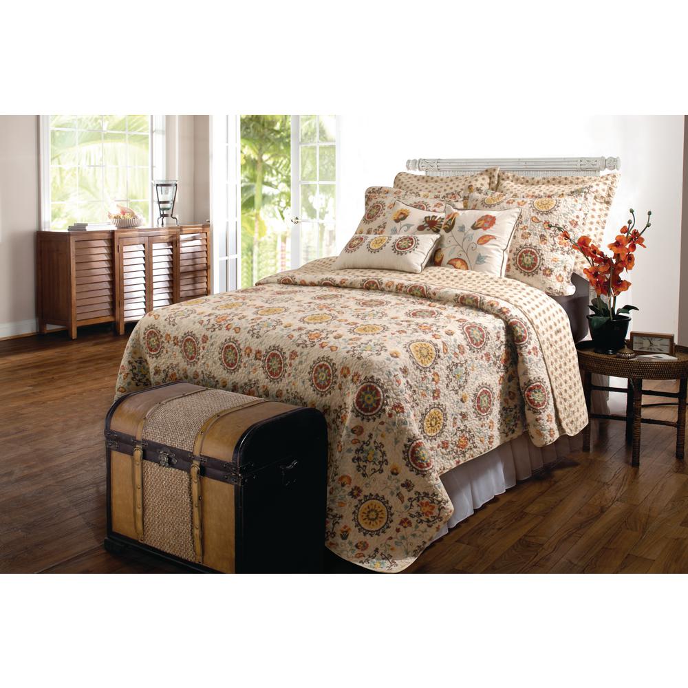 Comforters Comforter Sets Bedding Bath The Home Depot Andorra 3 Piece Multi King Quilt Set