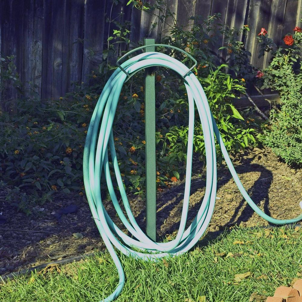 hose hanger