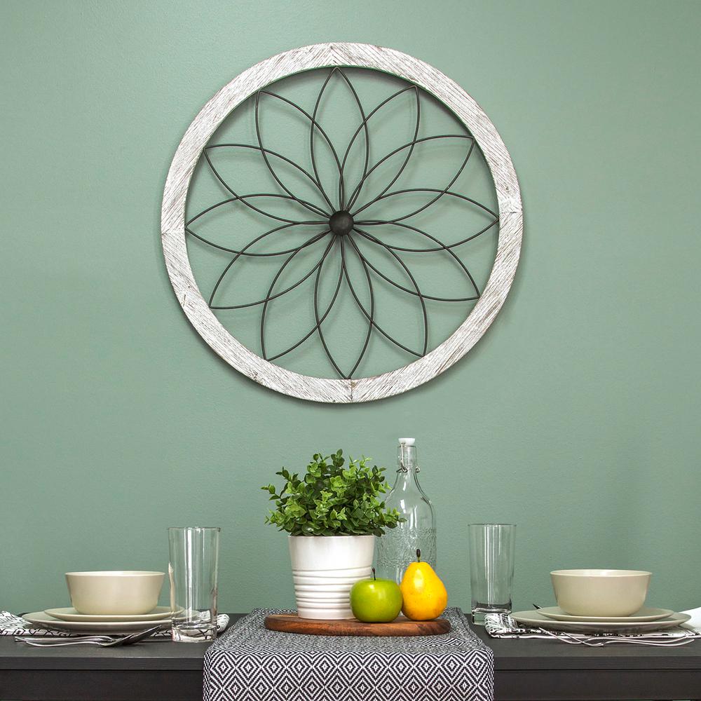 Stratton Home Decor Flower Metal and Wood Art Deco Wall Decor-S09601