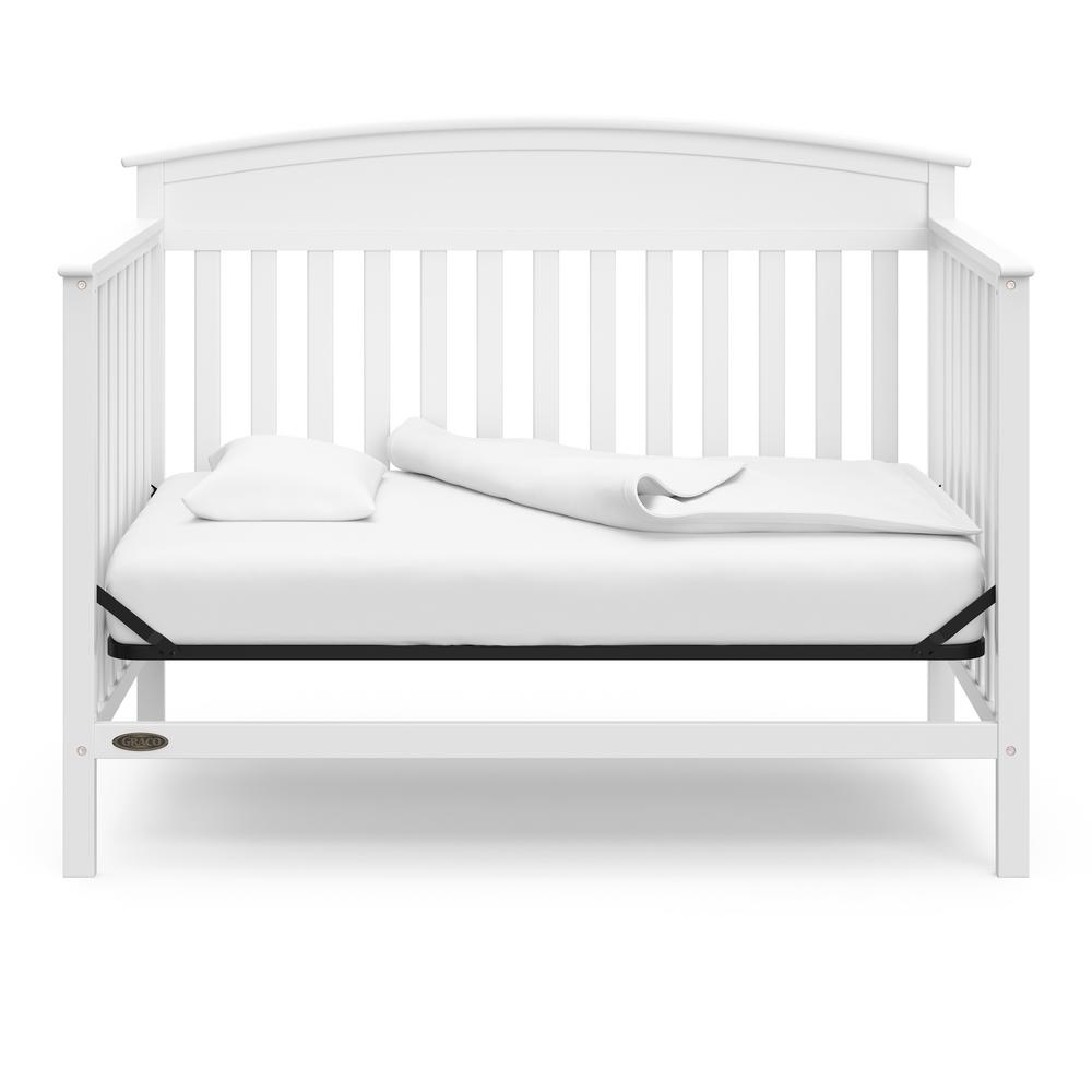 Graco Benton White 4 In 1 Convertible Crib 04530 211 The Home Depot