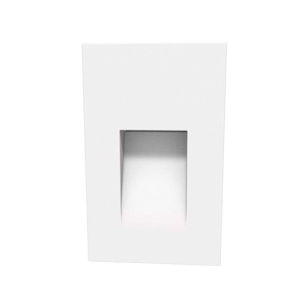 Illume Lighting 3 5 Watt Led White Step Light I Ledstep002 Wh The Illume Lighting 3 5 Watt Led White Step Light