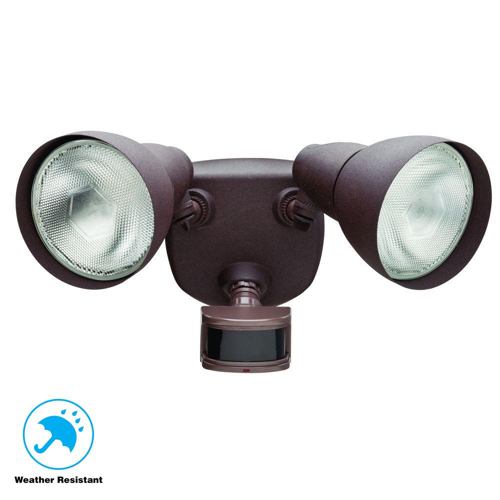 Dusk To Dawn Outdoor Security Lighting The 270 Rust Motion Outdoor Security Light