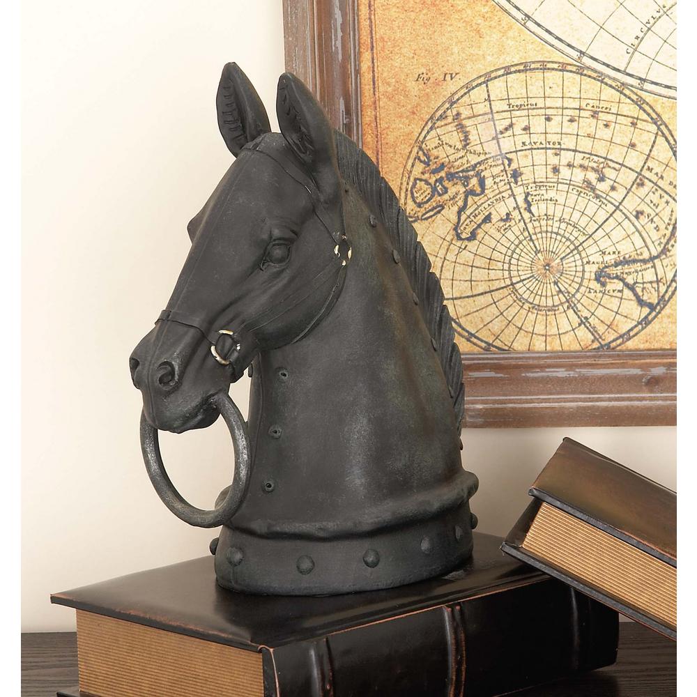 Litton Lane 12 In Horse Head Decorative Figurine In Textured