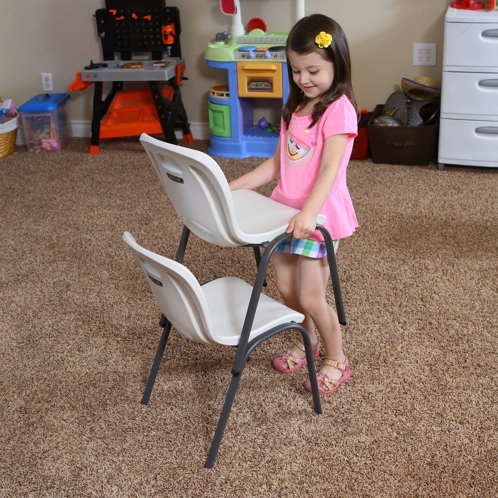 lifetime kids table with 4 blue chairs