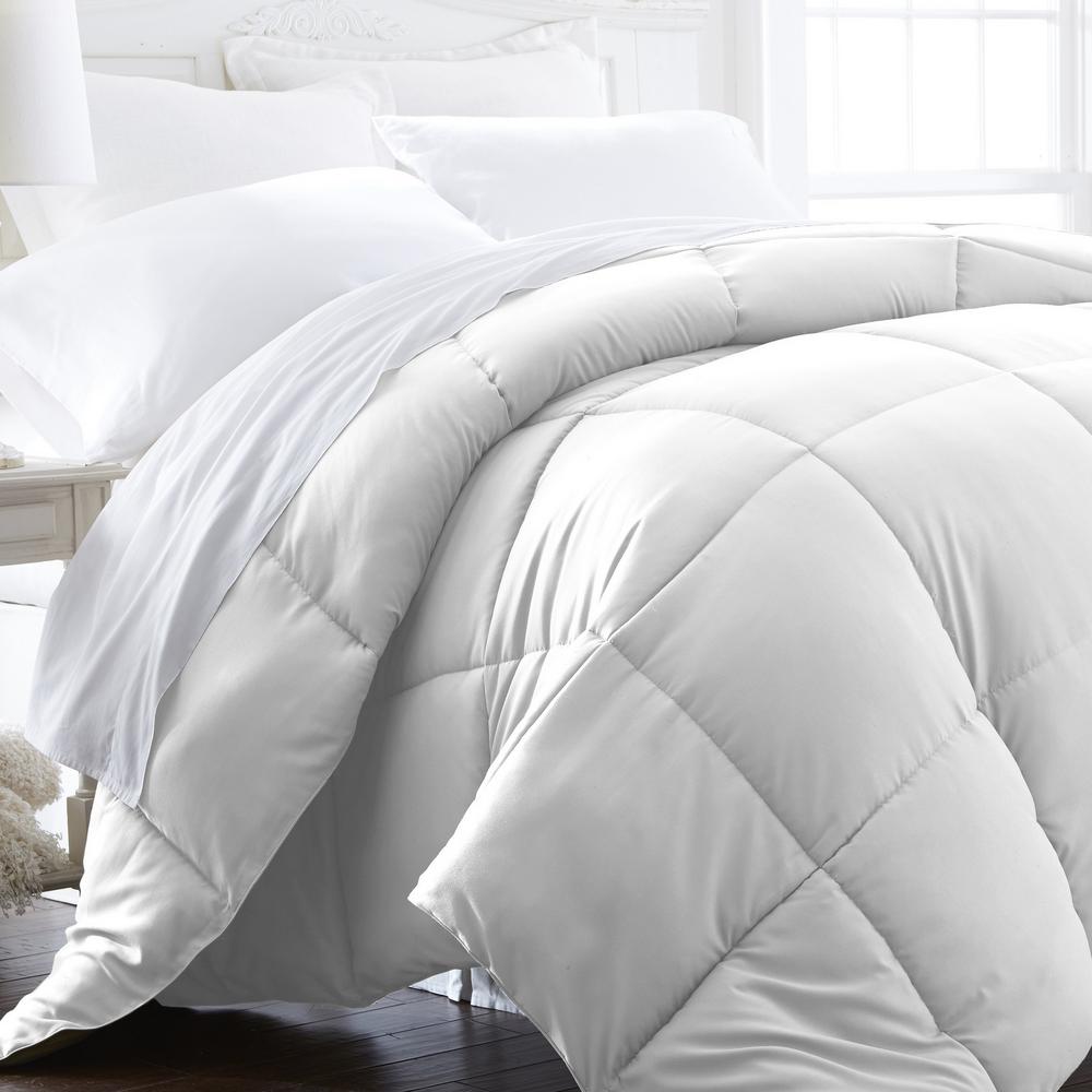 Becky Cameron Performance White Solid King Comforter Ieh Comf King
