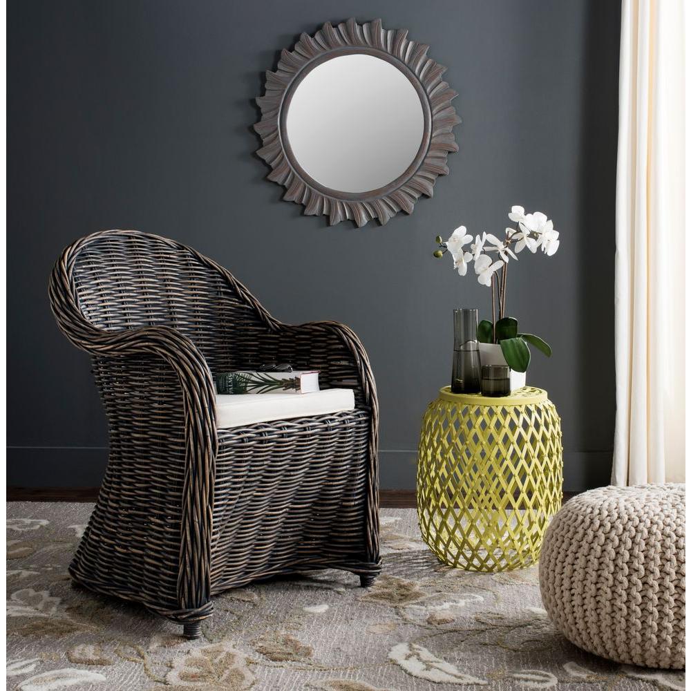 https://images.homedepot-static.com/productImages/cff0763d-73b3-4997-93dc-cbc8c72af59d/svn/black-wash-safavieh-accent-chairs-sea7001b-64_1000.jpg