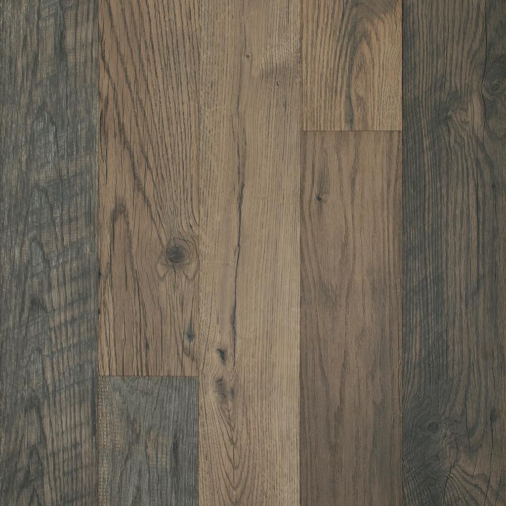 Pergo Outlast Waterproof Honeysuckle Oak 10 Mm T X 6 14 In W X 47 24 In L Laminate Flooring 451 36 Sq Ft Pallet Lf000988plt The Home Depot