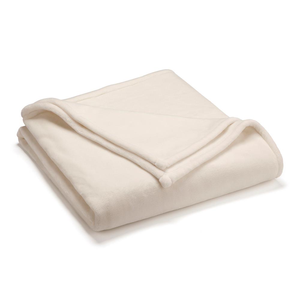 Vellux Sheared Mink Ivory Polyester Full/Queen Blanket027399026718 The Home Depot
