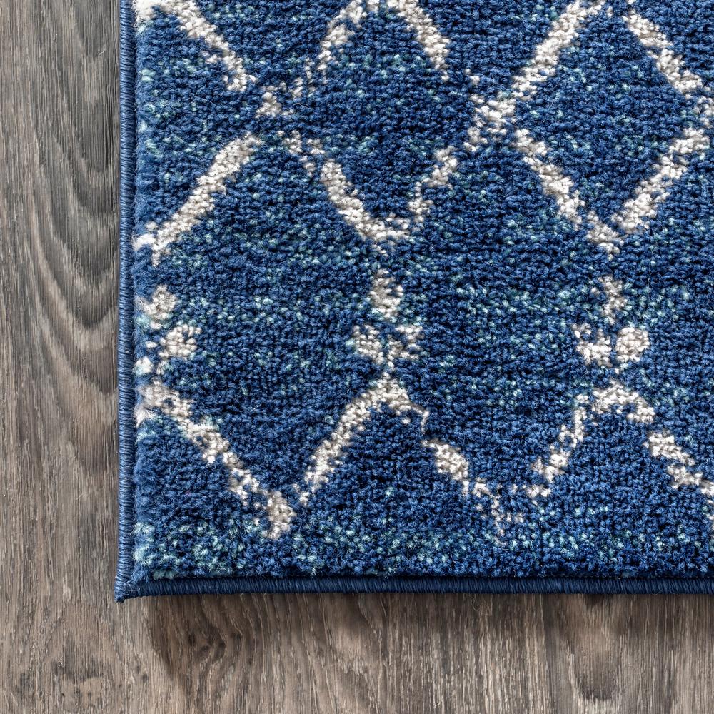 23 x 8 Blue//White JONATHAN Y Moroccan HYPE Boho Vintage Diamond Runner Rug