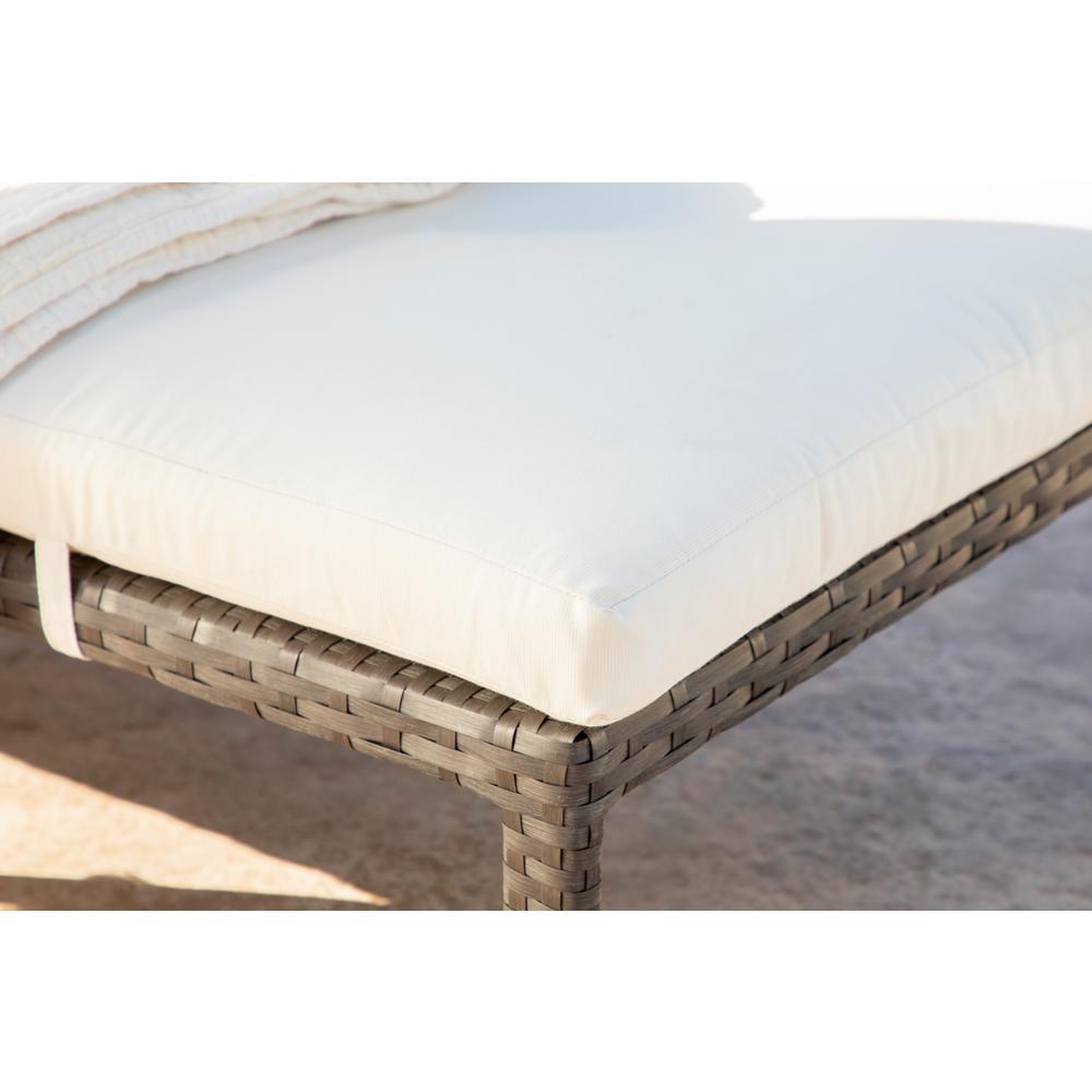 Coaster Home Furnishings Milano Brown Wicker Outdoor Chaise Lounge With Off White Cushion 500345brn The Depot - Coaster Chaise Lounge Coaster Home Furnishings Milano Brown Wicker Outdoor Chaise Lounge With Off White Cushion 500345brn The Depot - Coaster Chaise Lounge