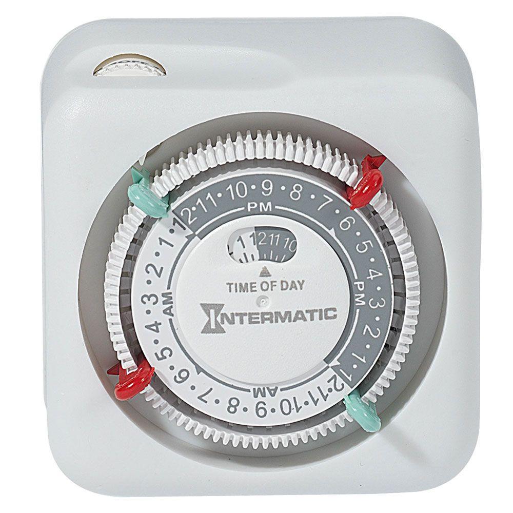 Intermatic 15 Amp Heavy Duty Plug-In Digital Timer-DT620 - The Home Depot