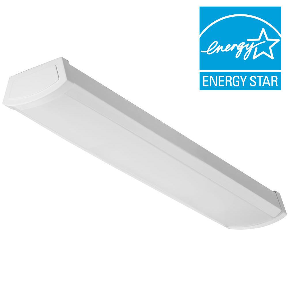 https://images.homedepot-static.com/productImages/d6aa741f-422e-4327-ac9f-fe3ea5c7f8c0/svn/white-lithonia-lighting-wraparound-lights-fmlwl-24-840-64_100.jpg