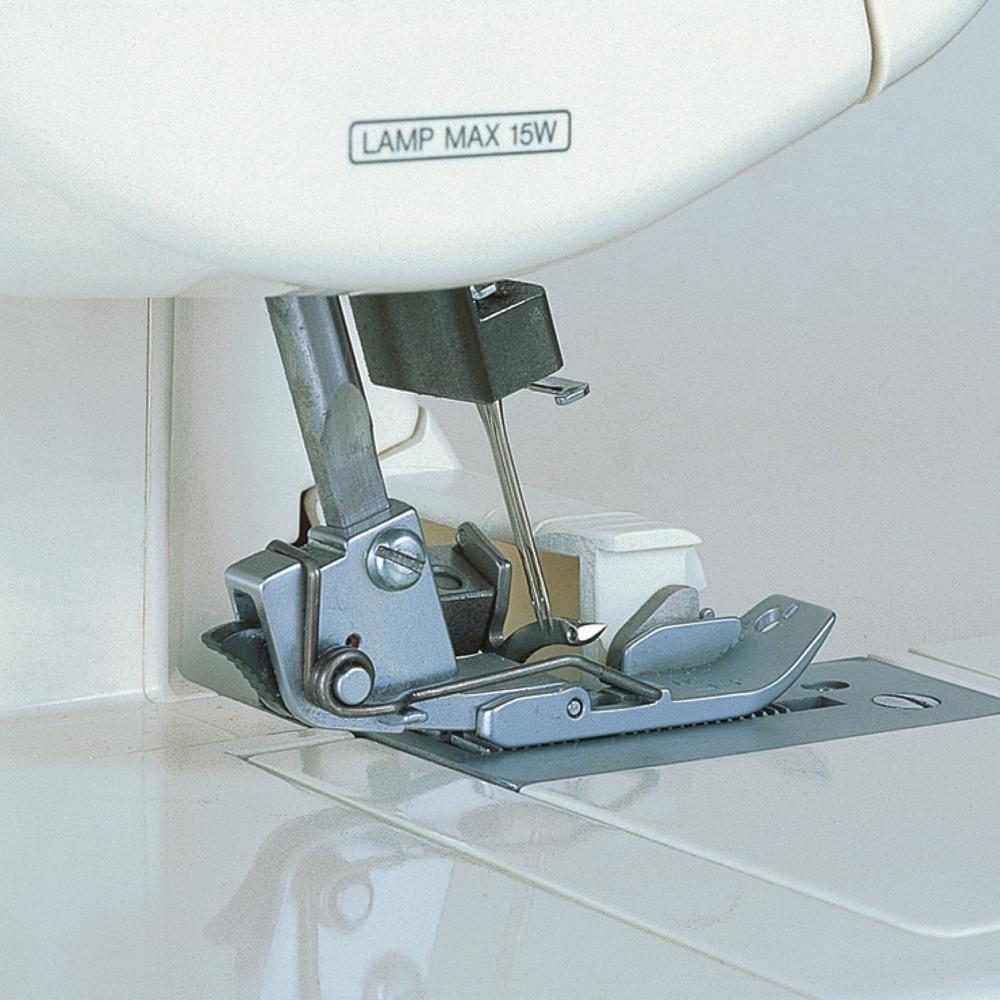 Brother 1034D 3/4 Serger Sewing Machine with Easy Lay In ColorCoded Threading 12502104186 eBay