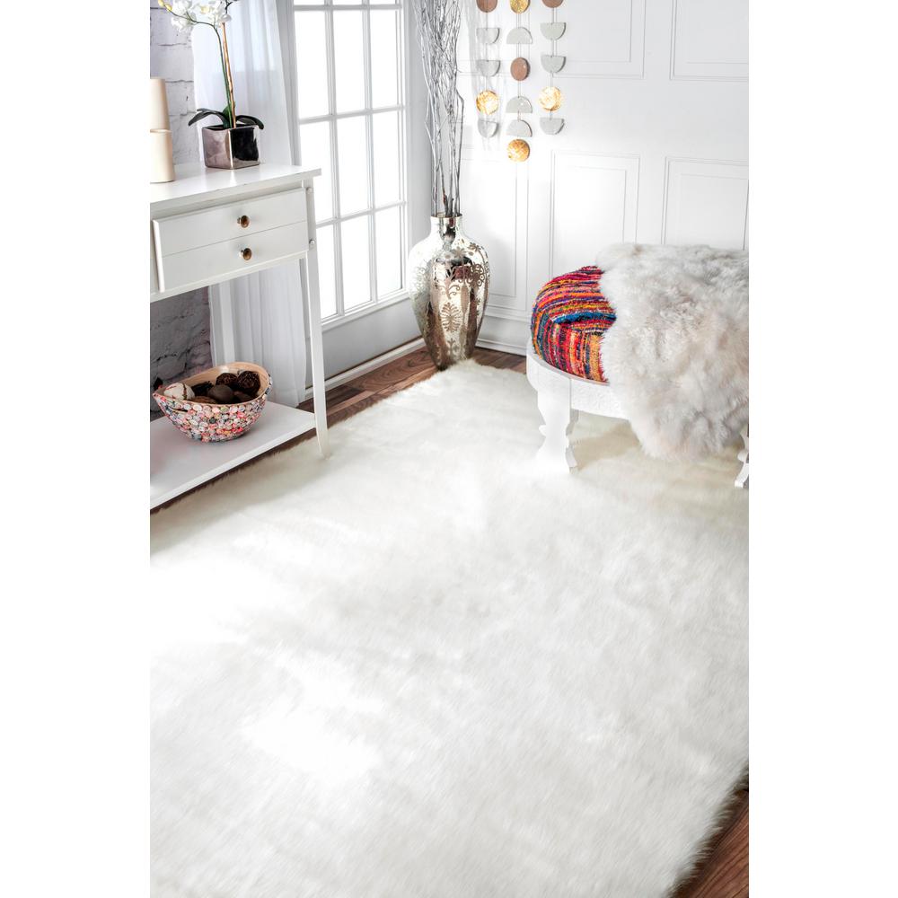 Nuloom Cloud Faux Sheepskin Plush Ivory 5 Ft X 7 Area Nuloom Cloud Faux Sheepskin Plush
