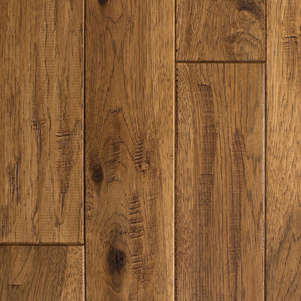 Blue Ridge Hardwood Flooring Hickory Vintage Barrel Hand Sculpted 3 4 In T X 4 In W X Random Length Solid Hardwood Flooring 16 Sq Ft Case 20557 The Home Depot