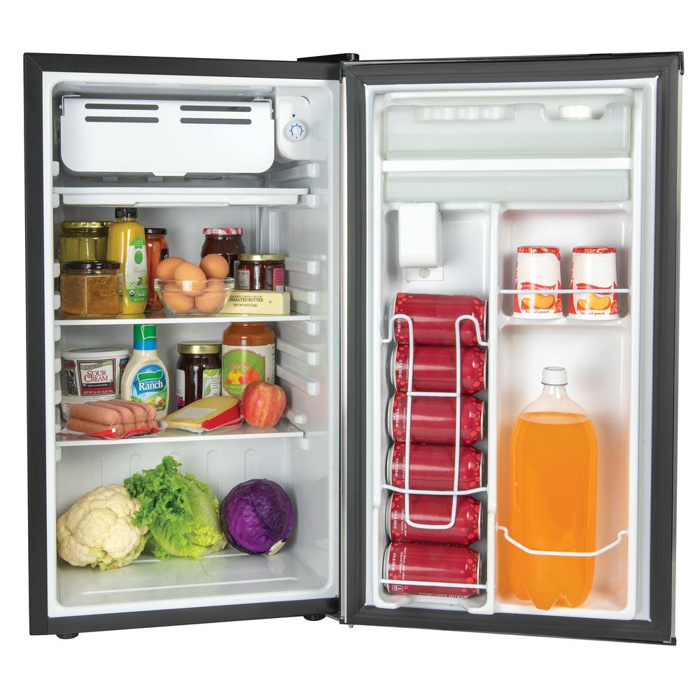Igloo 3 2 Cu Ft Beverage Dispensing Top Freezer Refrigerator In