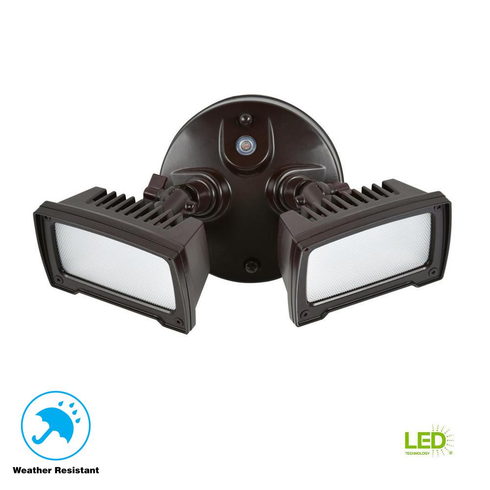 Dusk To Dawn Best Rated Outdoor Security Lighting 36 Watt Bronze Dusk To Dawn 2 Light Outdoor Integrated Led Flood