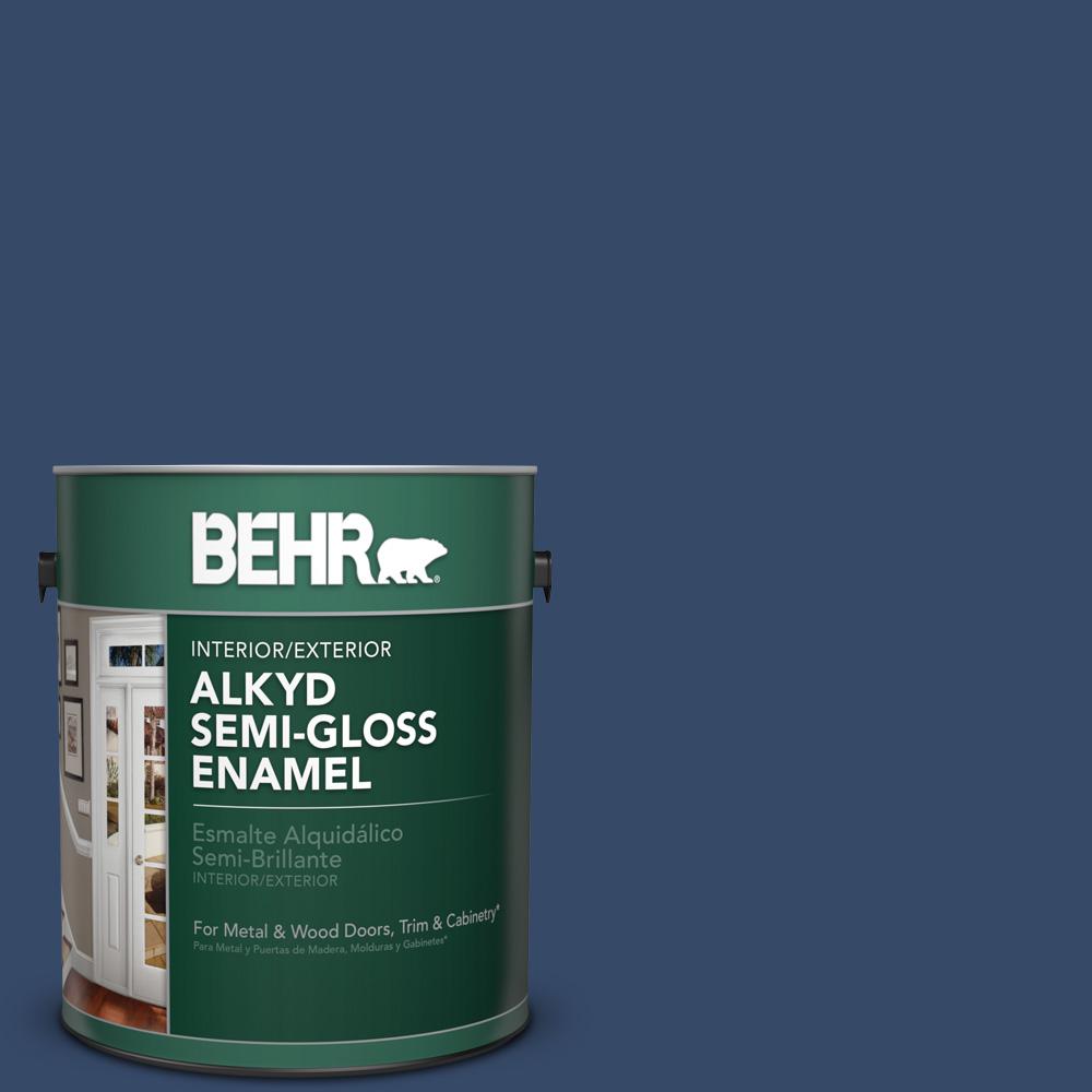 BEHR Premium Plus Ultra 1gal. N1105 Royal Raisin SemiGloss Enamel Exterior Paint585301