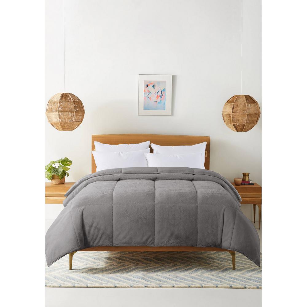 Cozy Reversible All Season Glacier Grey King Down Alternative Comforter P2020 0205 K G The Home Depot