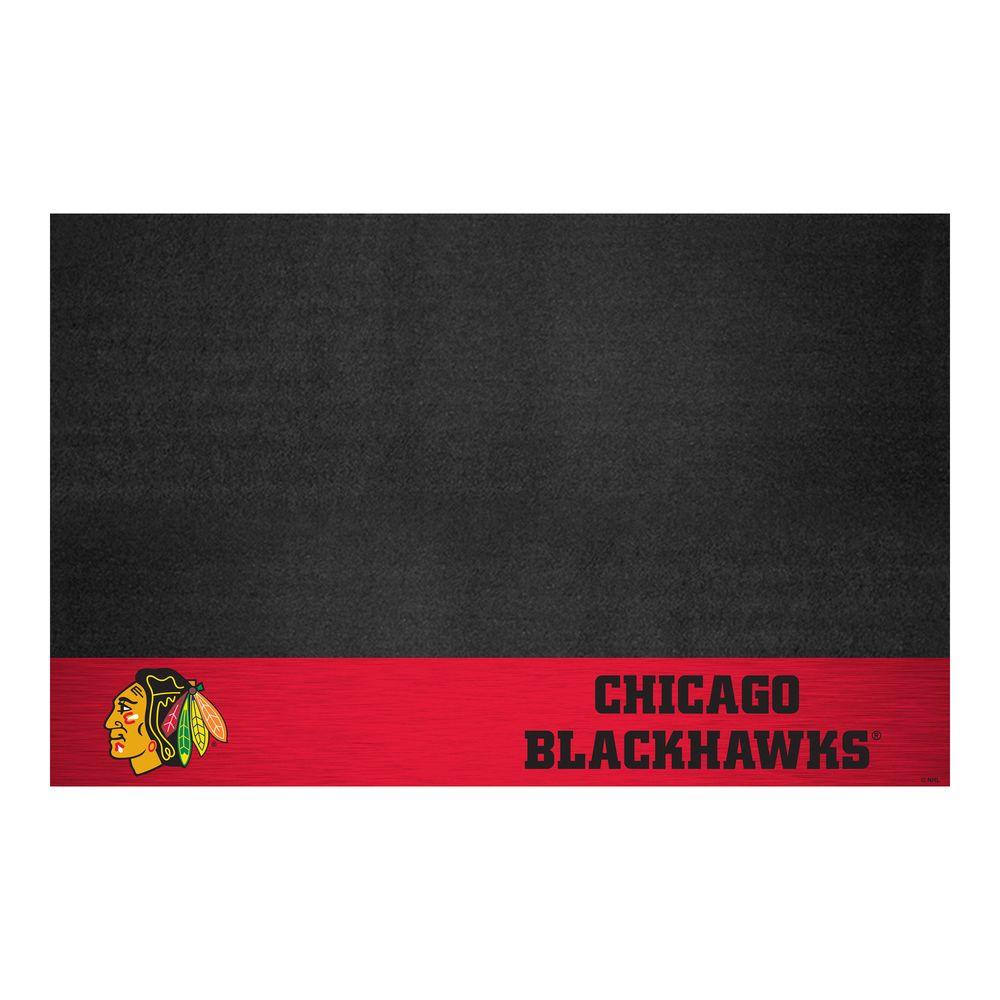 FANMATS Chicago Blackhawks 26 in. x 42 