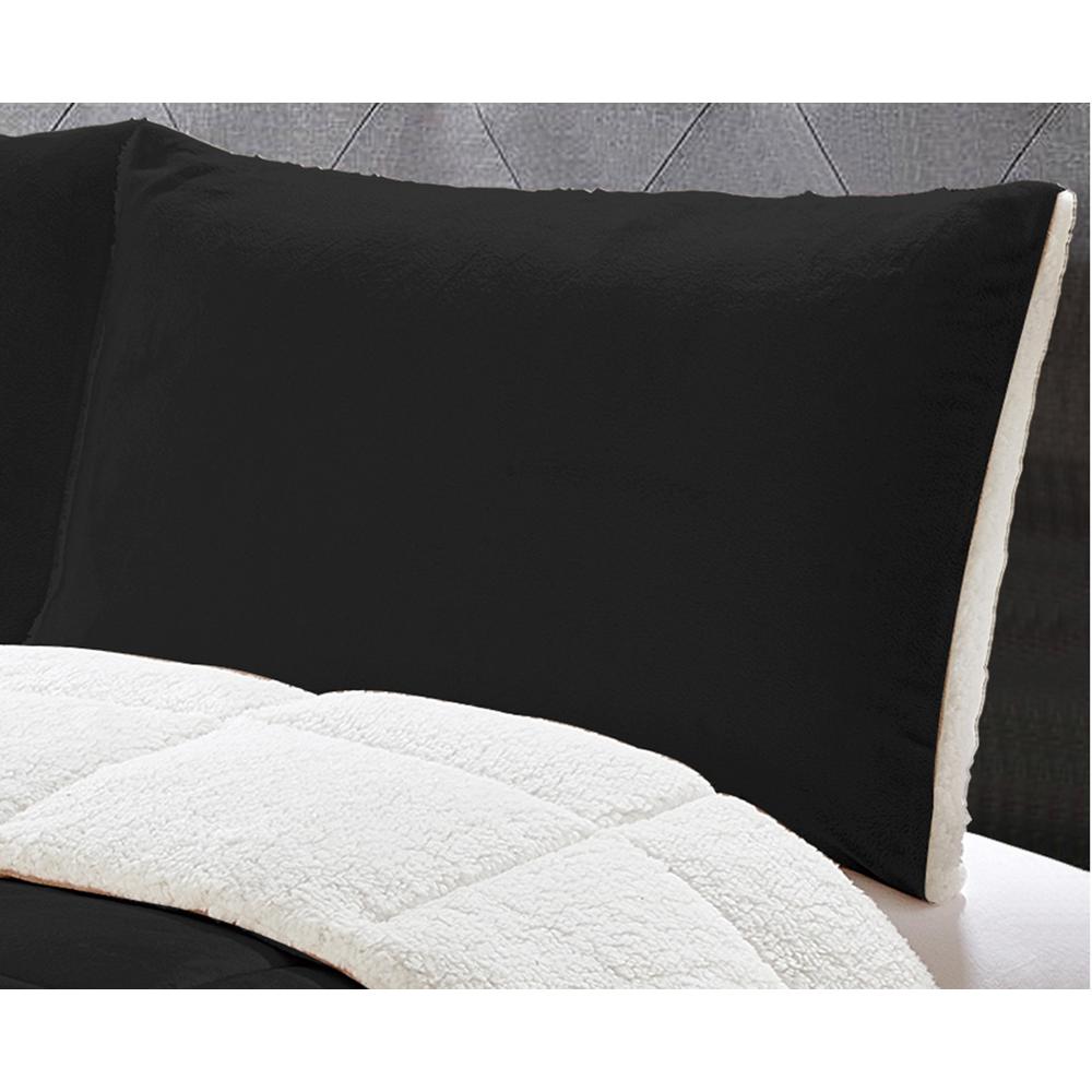 Casual Living Micromink 3 Piece Black Full Queen Comforter Set