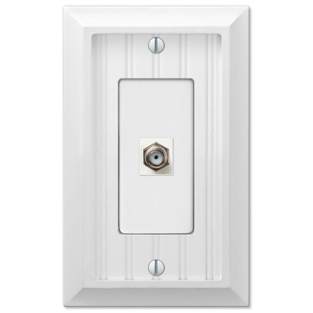 Leviton 1Gang 0.625 in. Hole Device Telephone/Cable Wall Plate, White