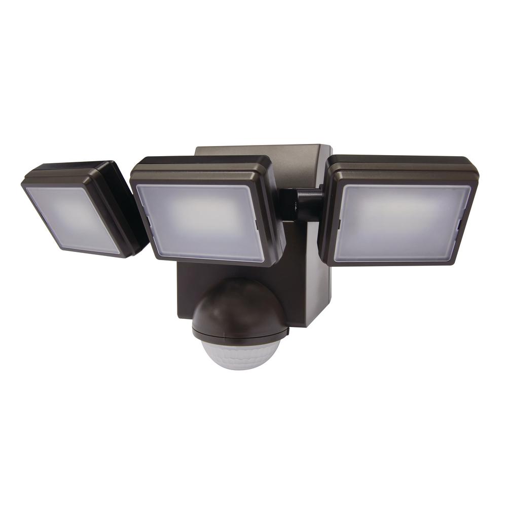 Defiant 1000 Lumen 180 Degree Outdoor Bronze LED Battery Motion