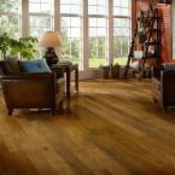 Bruce American Vintage Sed Vermont Syrup 3 8 In X 5 Varying Length Engineered Hardwood Flooring 25 Sq Ft Case Eamv5vsee The Home Depot Bruce American Vintage Sed Vermont