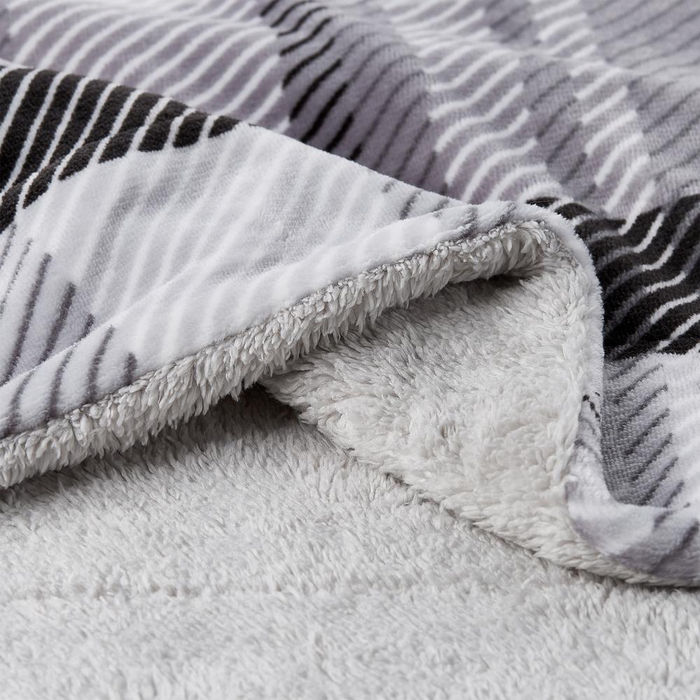Lavish Home Collection Blanket Oversized Plush Woven Polyester Sherpa Fleece Plaid Throw Breathable and Machine Washable Modern Blush