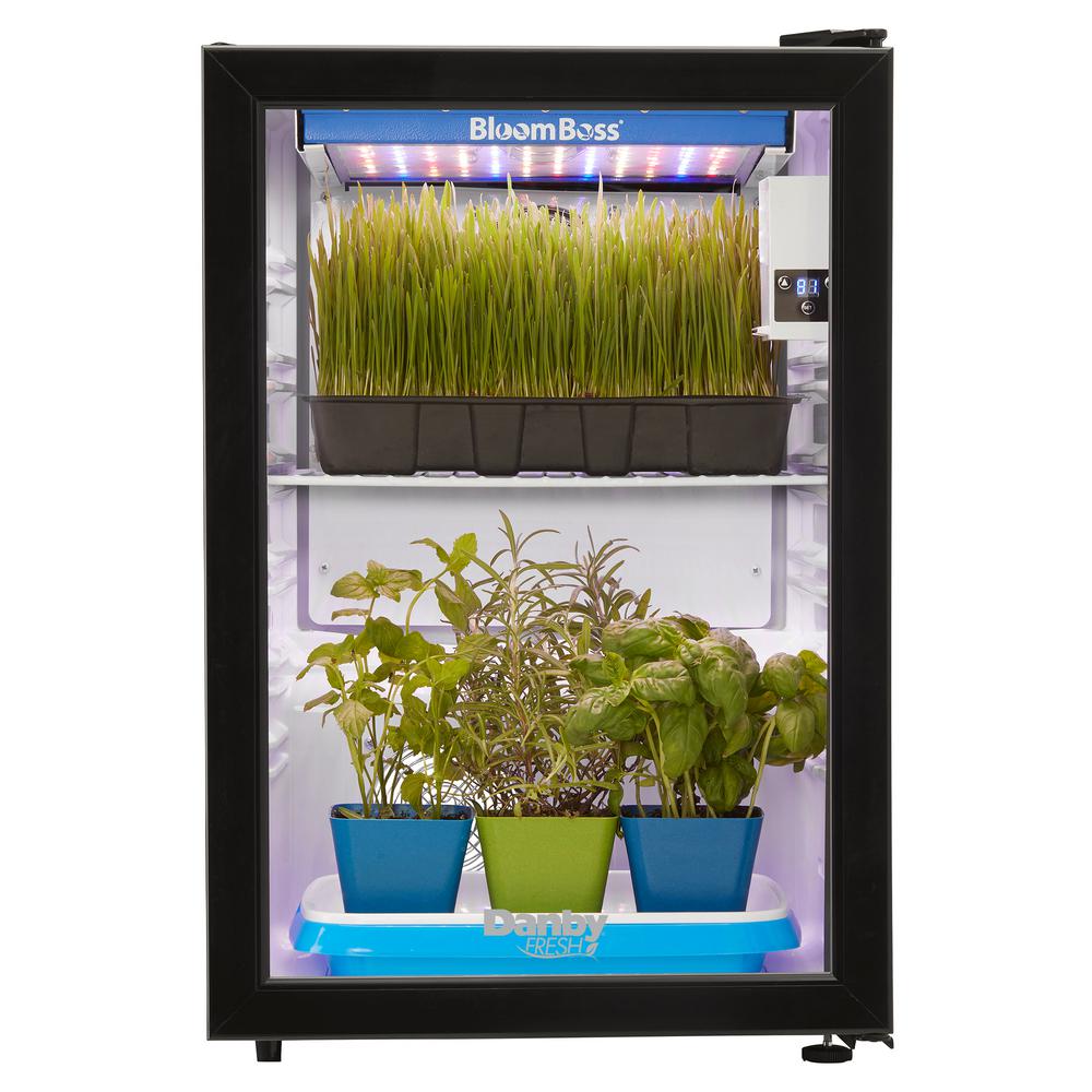 Herb Grower 16-W LED BloomBoss Light 2.6 cu ft Grow Plant ...