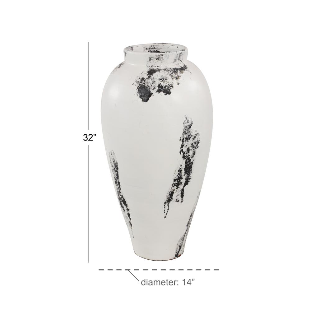 Litton Lane Black And White Stoneware Floor Decorative Vase With
