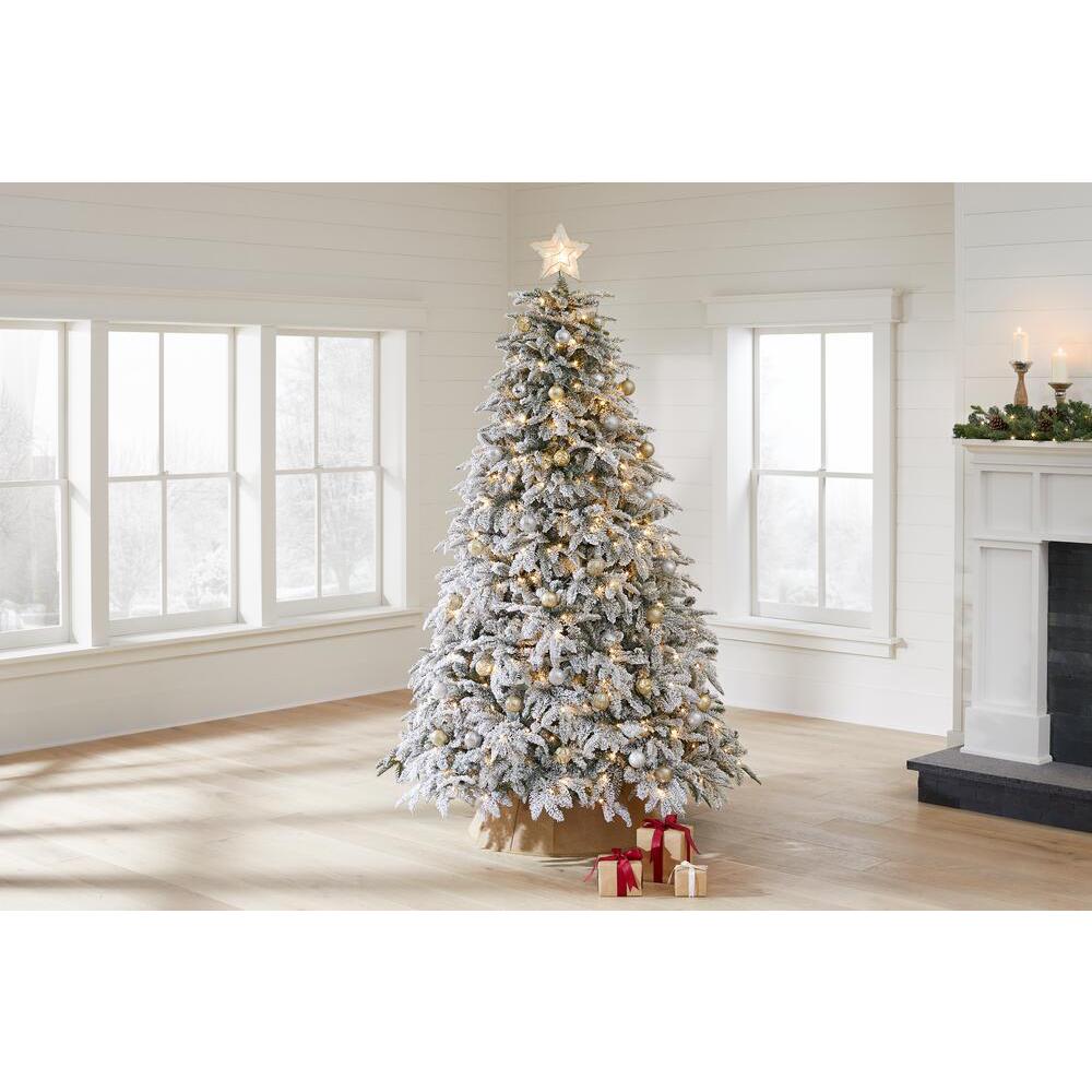 Home Accents Holiday 7 5 Ft Pre Lit Led Flocked Mixed Pine Artificial Christmas Tree With 500 Warm White Lights hdc The Home Depot