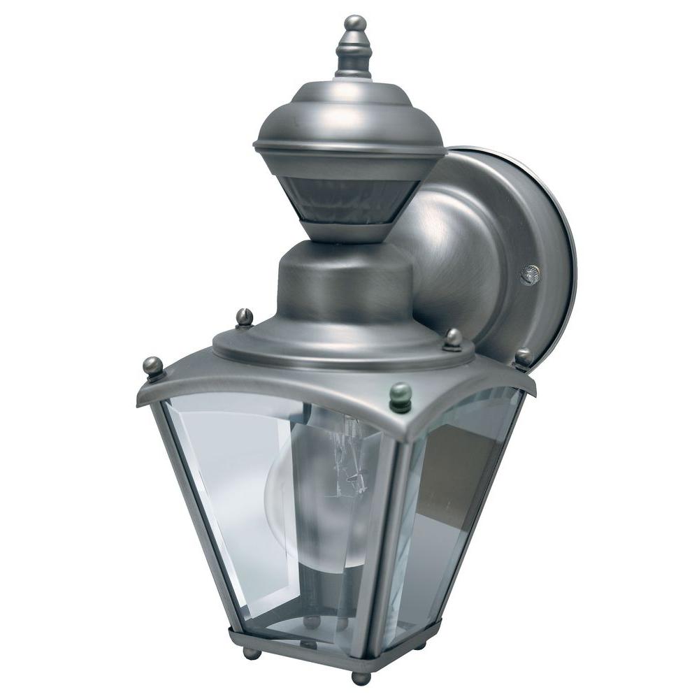 Heath Zenith 150 Degree Silver Coach Lantern Sconce With Clear Beveled Glass