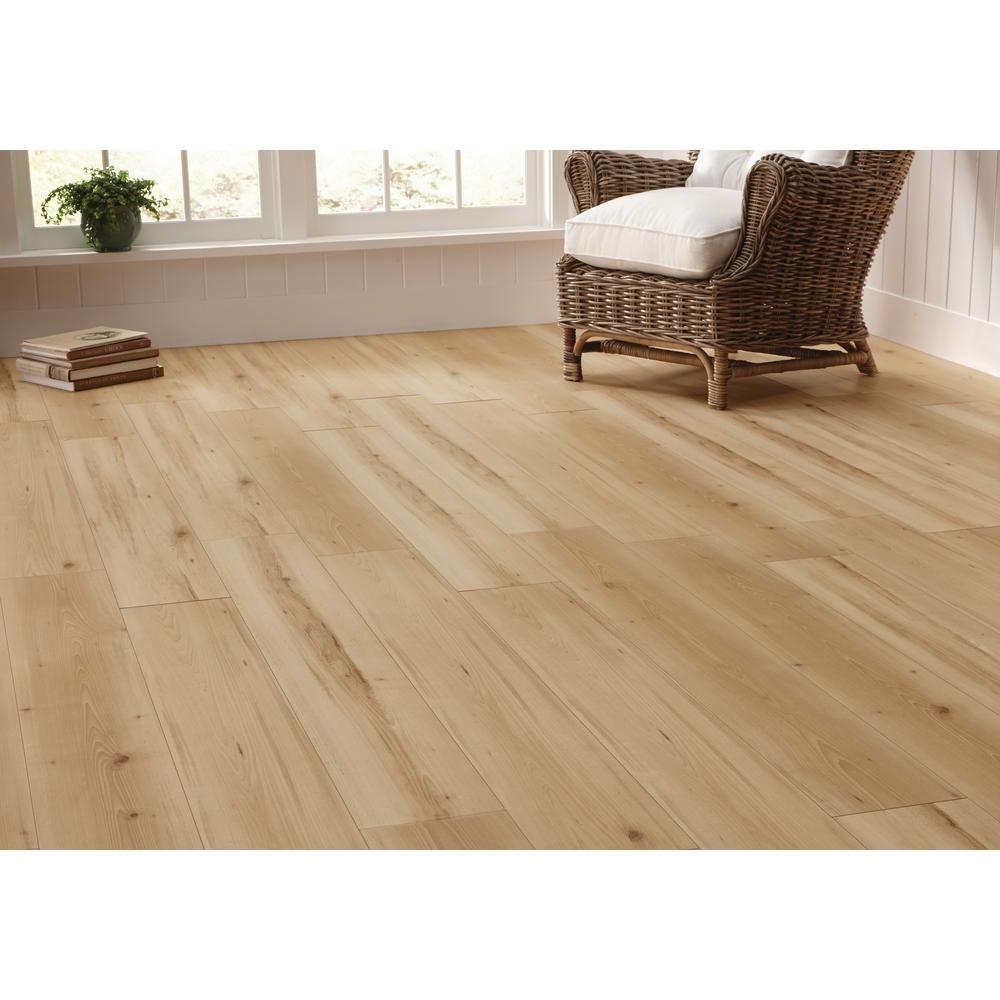 Home Decorators Collection Oceanside Beechwood New 12 Mm Thick X 7 19 32 In Wide 50 25 Length Laminate Flooring 18 76 Sq Ft Case