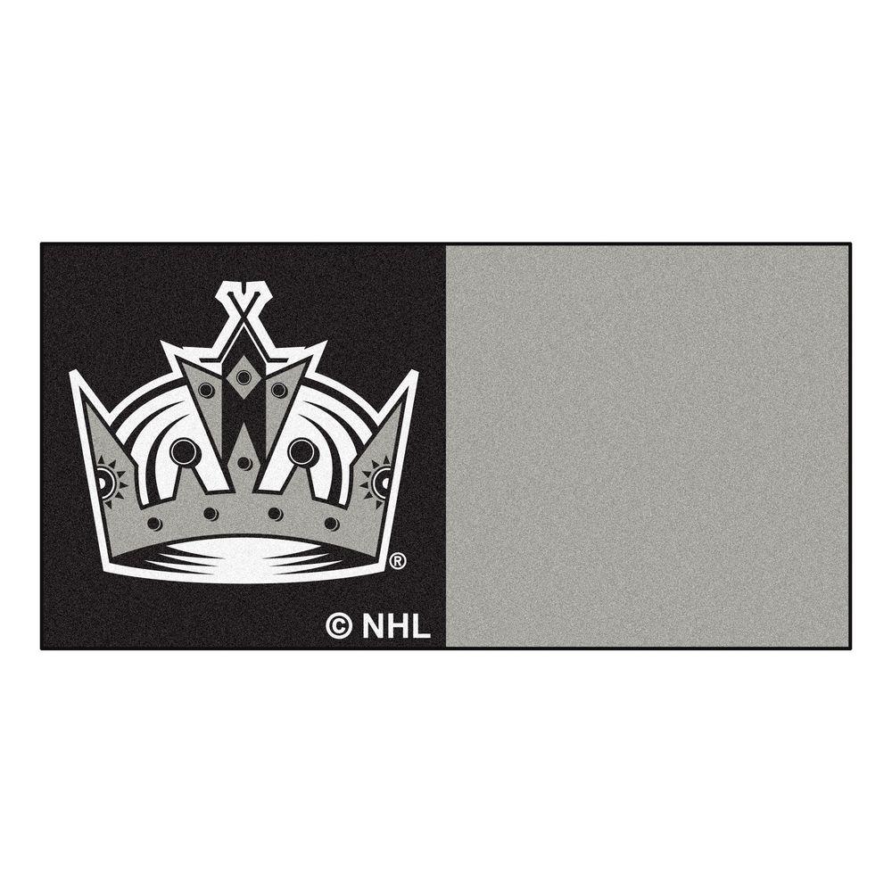 TrafficMASTER Sisteron Black Ice Wide Wale Texture 18 in. x 18 in