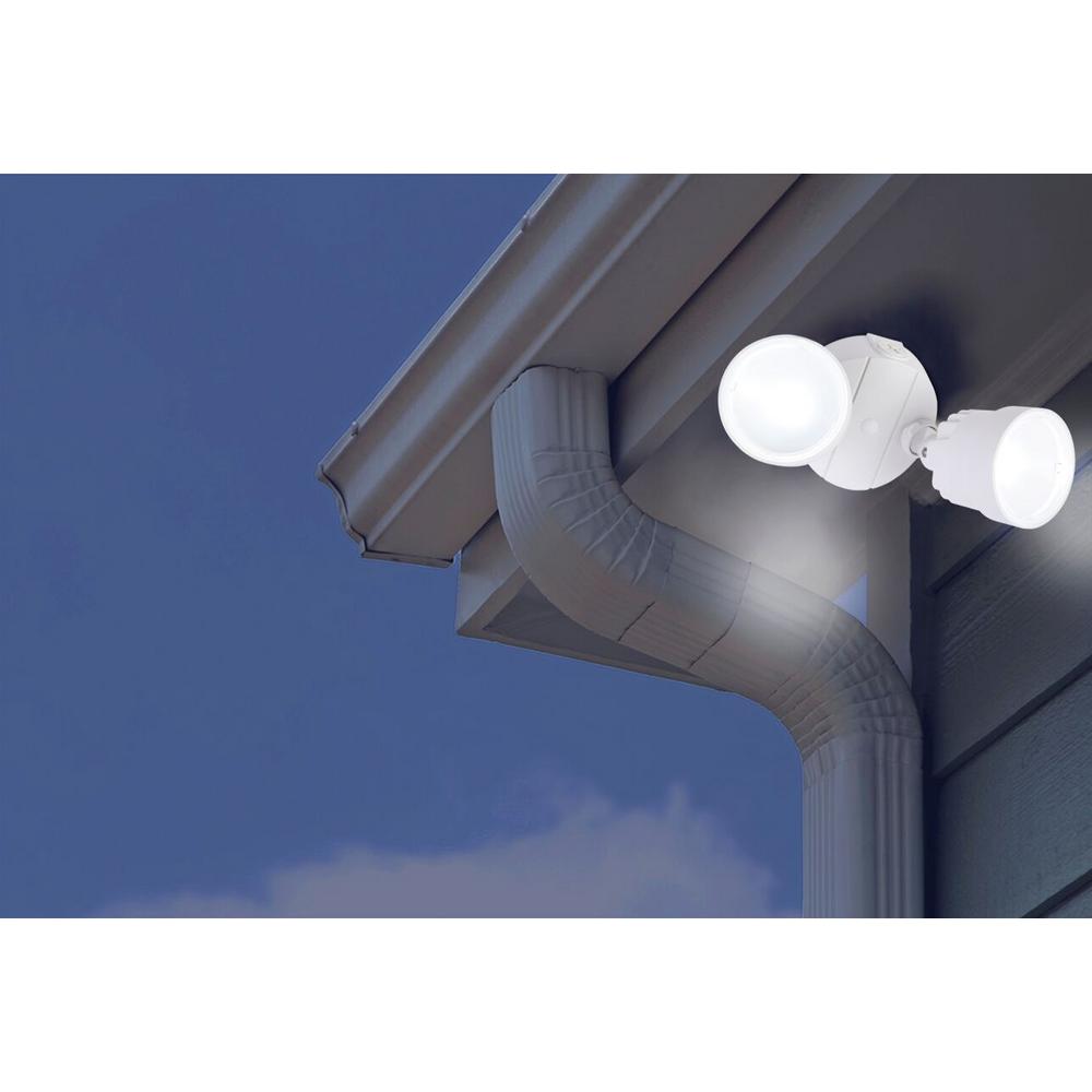 Lutec 2 Light White Outdoor Integrated Led Wall Or Eave Mount