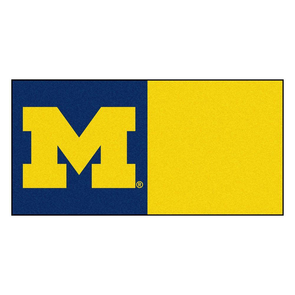 FANMATS NCAA University of Michigan Wolverines Nylon Face Football Field Runner