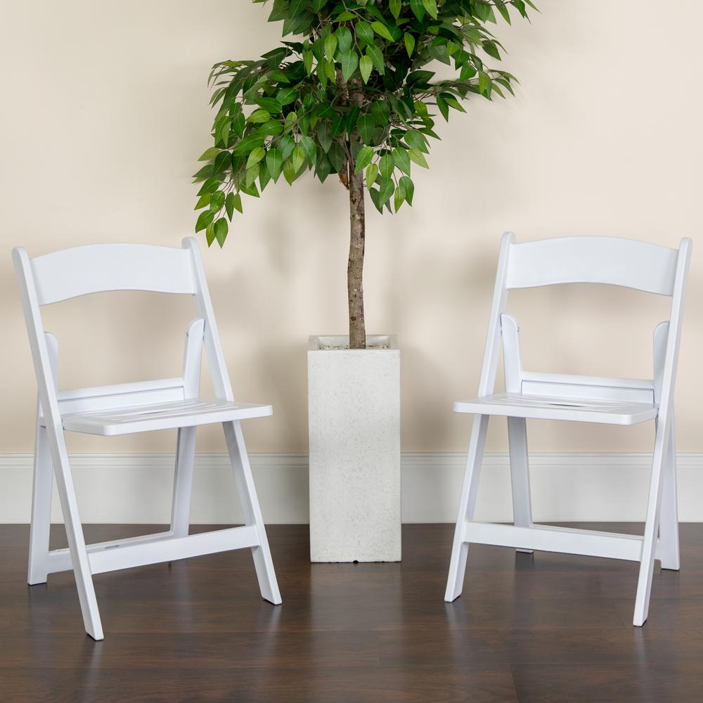 https://images.homedepot-static.com/productImages/f2925fd1-c851-45f2-a637-03f6f59350ca/svn/white-flash-furniture-folding-chairs-lel1whslat-64_1000.jpg