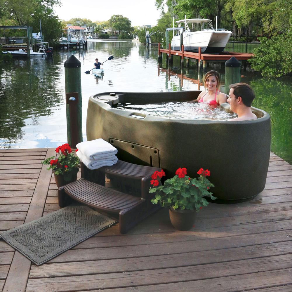 Best Small Hot Tubs Reviews 2024 TOP 10 Choices!