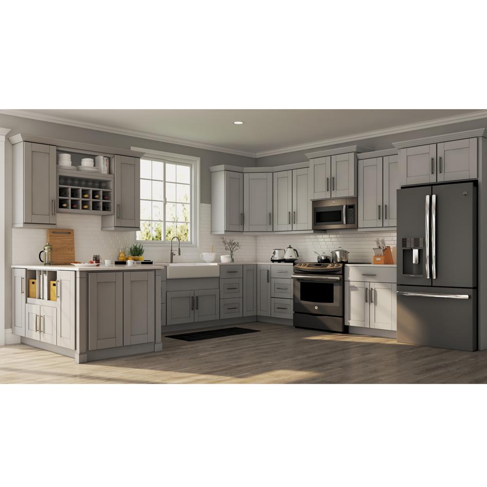 Hampton Bay Shaker Assembled 18x84x24 In Pantry Kitchen Cabinet In Dove Gray Kp1884 Sdv The Home Depot