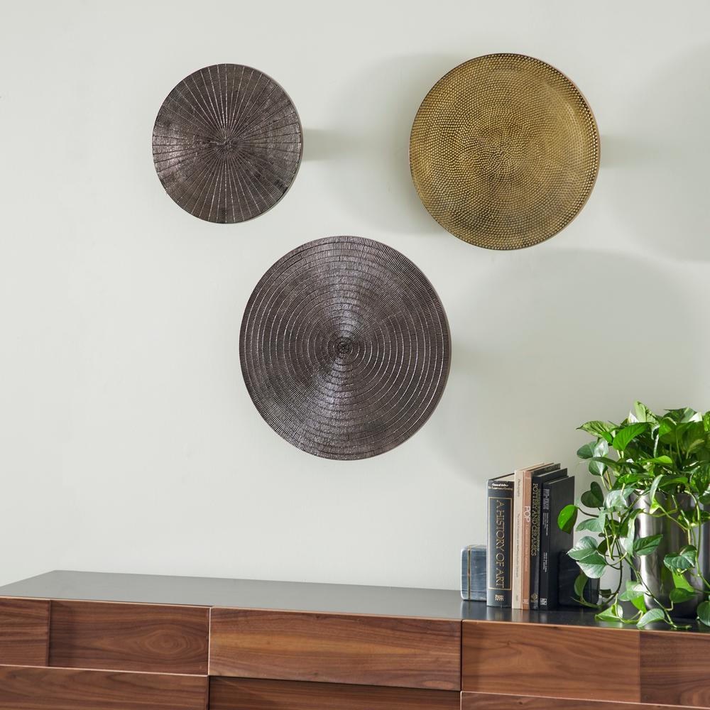 Litton Lane Metallic Silver And Gold Round Metal Plate Wall Decor Set Of 3 21 65 18 9 In 15 85 80757 The Home Depot - Plate Wall Decor Litton Lane Metallic Silver And Gold Round Metal Plate Wall Decor Set Of 3 21 65 18 9 In 15 85 80757 The Home Depot - Plate Wall Decor